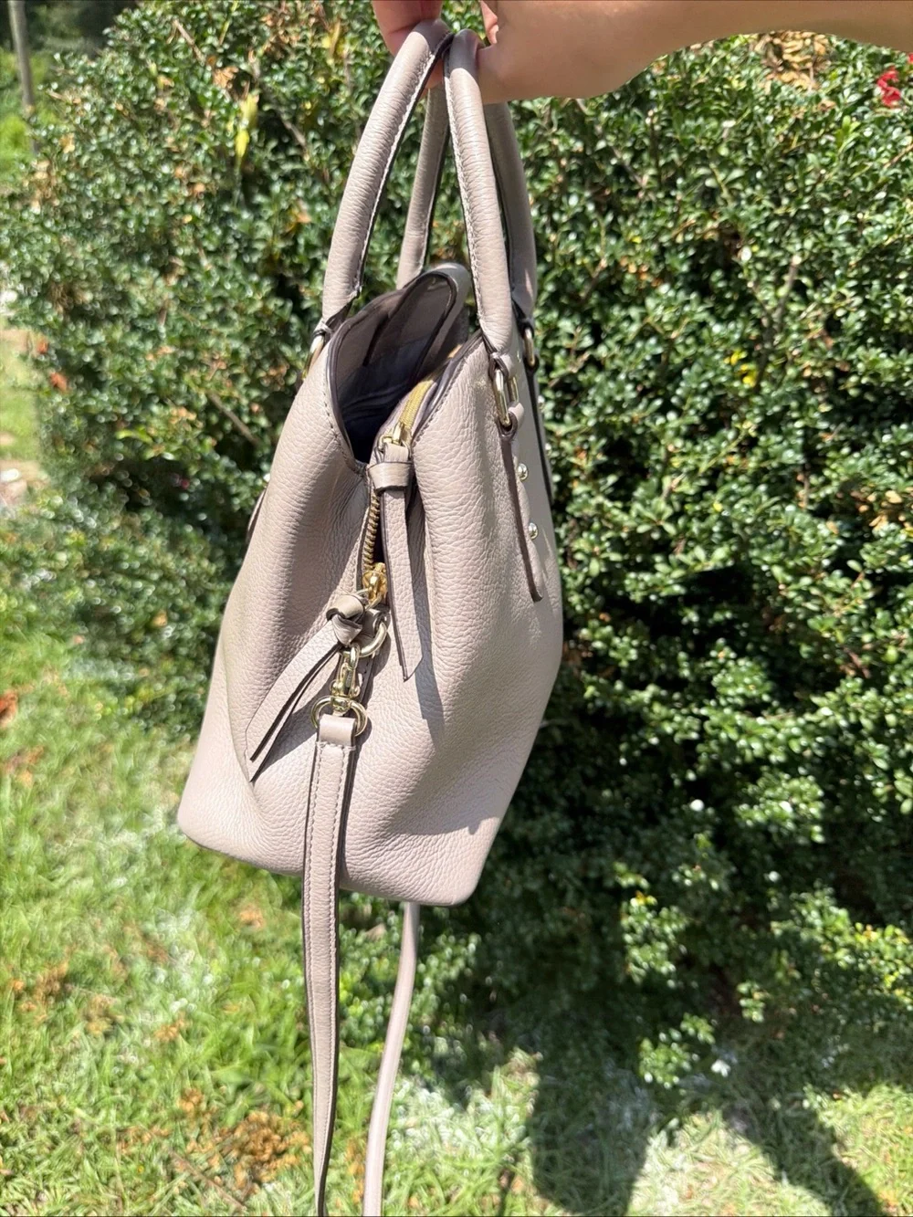 Kate Spade New York Larchmont Avenue Evangelie Taupe Leather Satchel Crossbody
